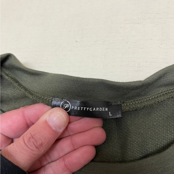 💙 2 for $10 💙 Pretty Garden L dress - Picture 5 of 7